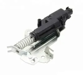 ford-fusion-02-13-zamek-tylnej-klapy-bagaznika