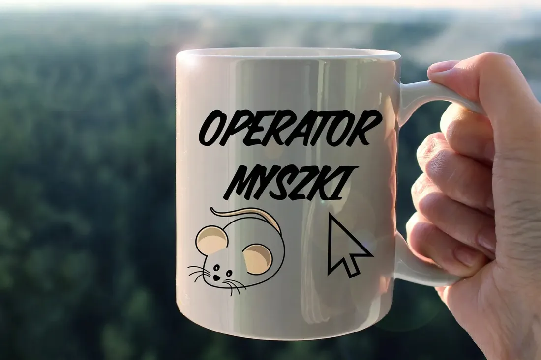 kubek-dla-informatyka-do-pracy-operator-myszki