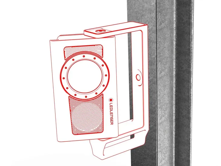outlet-reflektor-latarka-glosnik-ledlenser-if4r-zrodlo-swiatla-brak-informacji