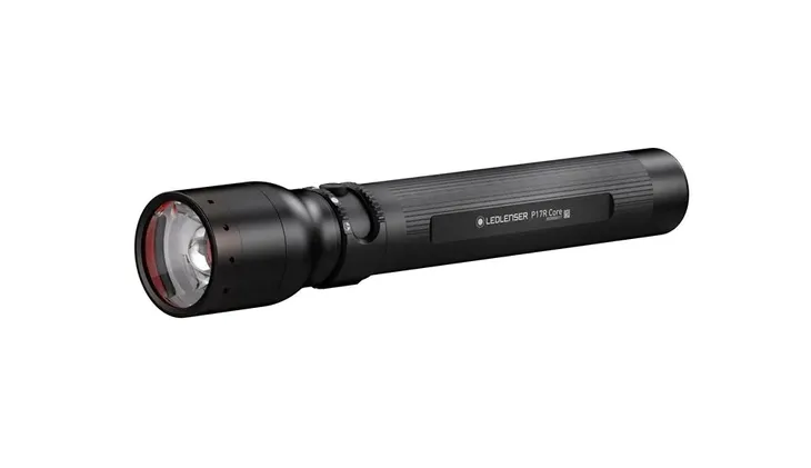 outlet-latarka-ledlenser-p17r-core