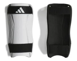 ochraniacze-pilkarskie-adidas-tiro-hn5605