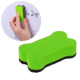 mini-gabka-z-magnesem-do-tablic-suchoscieralnych