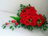 stroik-na-grob-serce-czerwone-roze-660-stan-nowy