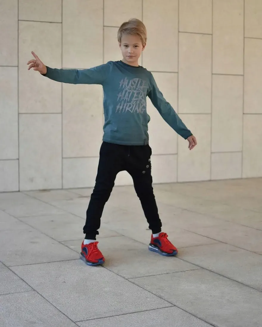 spodnie-dzieciece-128-stan-nowy