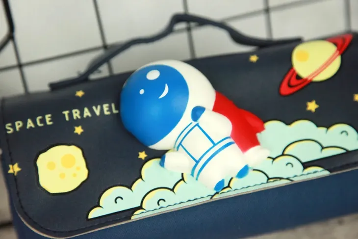 piornik-szkolny-typ-saszetka