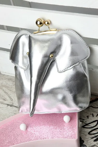 torebka-torebeczka-kolor-odcienie-szarosci-i-srebra