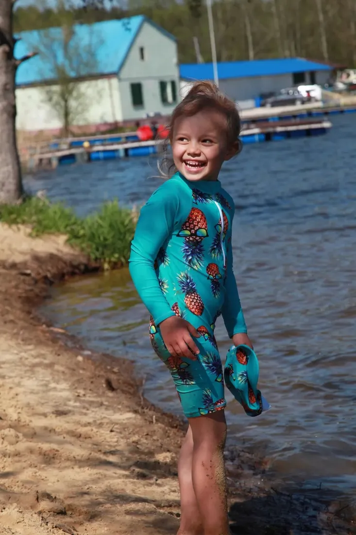 stroj-kostium-kapielowy-2-3-lat