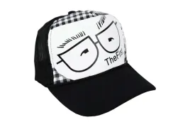 czapka-dziecieca-z-daszkiem