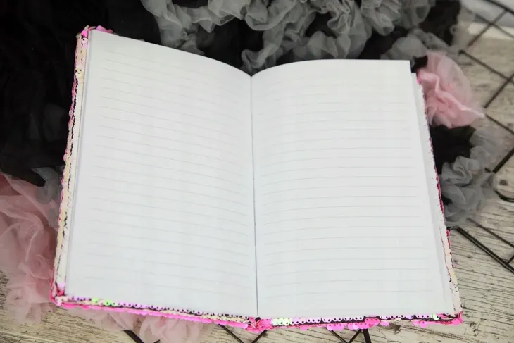 bajeczny-notes-pamietnik-marka-lilly-bling