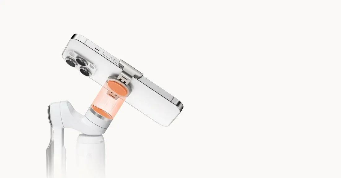 insta360-flow-creator-kit-summit-white