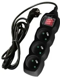 przedluzacz-z-wylacznikiem-3-gniazda-czarny-1-5-m-onnline