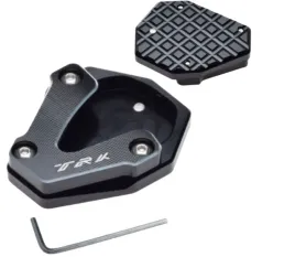 podkladka-stopka-poszerzenie-podstawy-bocznej-benelli-trk502-trk702-czarna