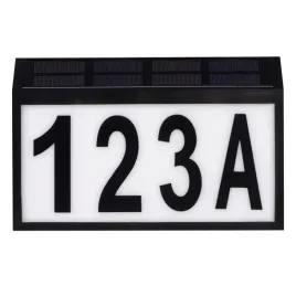 oprawa-solarna-numer-domu-podswietlenie-elewacja-domu-slr-led-num