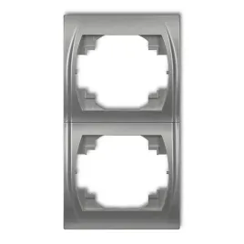ramka-podwojna-pionowa-srebrny-metalik-7lrv-2-logo-karlik