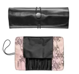 catrice-cosmetics-torba-na-pedzle