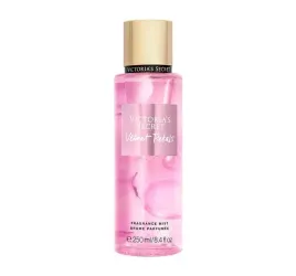 victoria-s-secret-velvet-petals-mgielka-do-ciala-w-sprayu-250ml