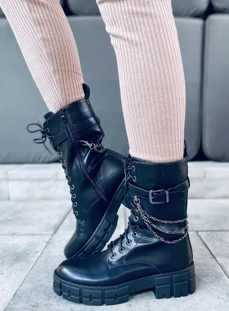 workery-sznurowane-lauma-black-40-stan-nowy