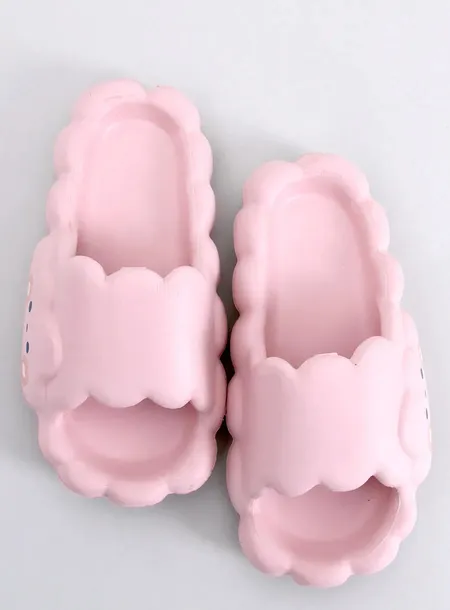 klapki-chmurki-cloud-pink-36-37-stan-nowy