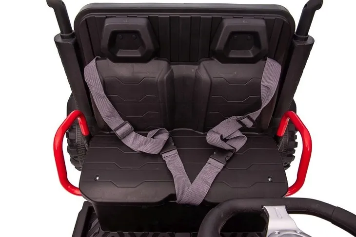 auto-na-akumulator-jc222-czerwone-stan-nowy-wiek-dziecka-brak-informacji