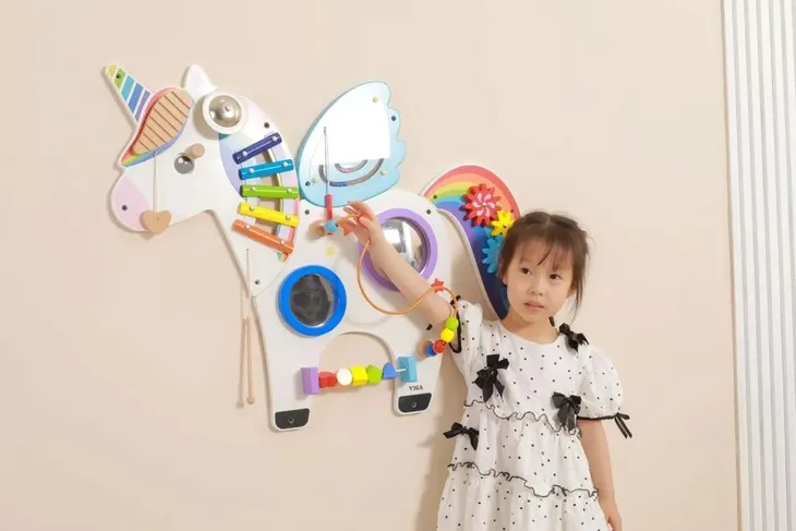 panel-scienny-teczowy-jednorozec-bohater-brak