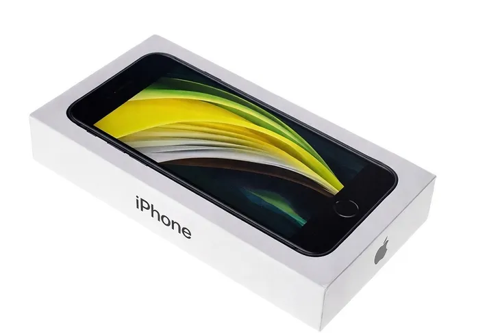 smartfon-apple-iphone-se-2020-64gb-ochrona-ekranu-pelny-komplet-typ-smartfon