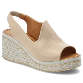 sandaly-artiker-58c2039-beige
