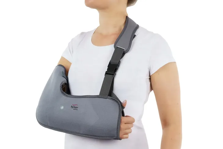temblak-reki-orteza-gips-ochraniacz-waga-z-opakowaniem-0-2-kg