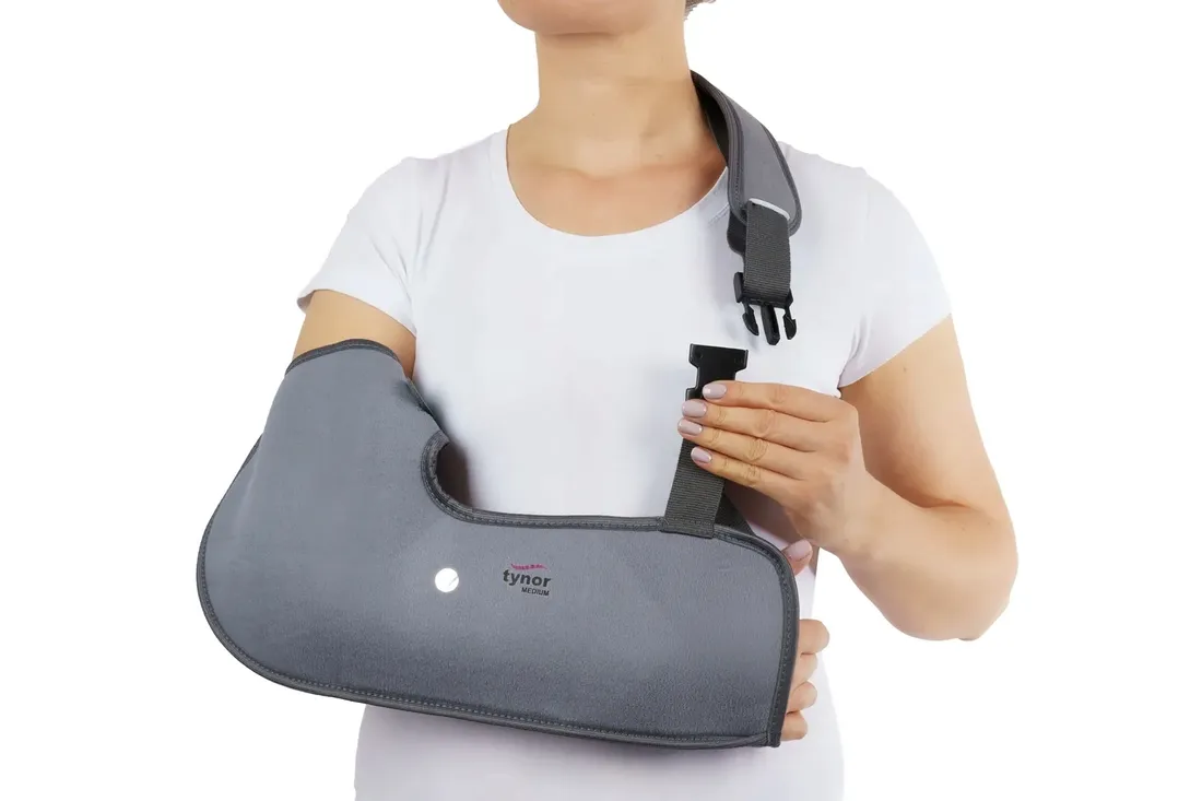 temblak-reki-orteza-gips-ochraniacz