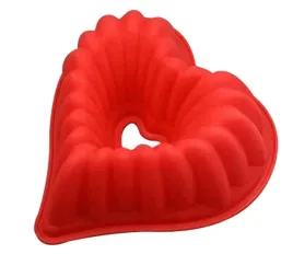 forma-silikonowa-na-pyszna-babke-serce-22-x-23-x-85-cm