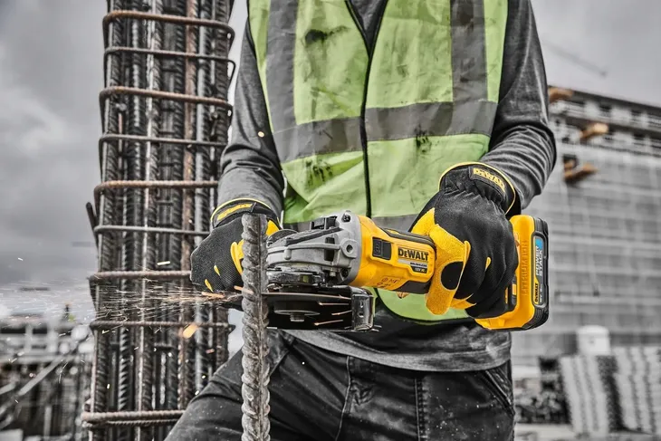 dewalt-szlifierka-katowa-18v-powerstack-dcg405h2t-kod-producenta-dcg405h2t-qw