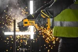 dewalt-szlifierka-katowa-18v-powerstack-dcg405h2t-waga-urzadzenia-1-75-kg