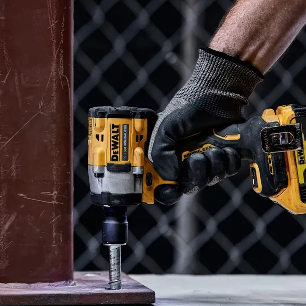 klucz-udarowy-2x17ah-powerstack-dewalt-dcf921e2t-moc-415-w-kod-producenta-dcf921e2t