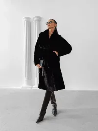 o-la-voga-plascz-futro-mino-czarny-s