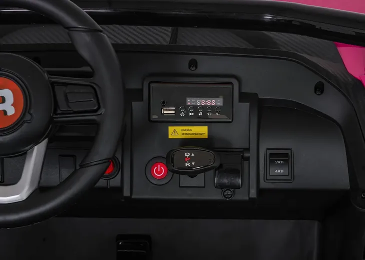 auto-terenowe-racing-road-2000-rozowy-na-akumulator-dla-dzieci-gratisy-pojemnosc-akumulatora-7-ah