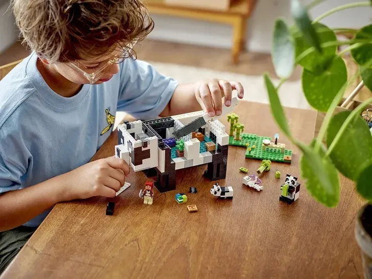 lego-minecraft-rezerwat-pandy-21245-stan-nowy-bohater-inny