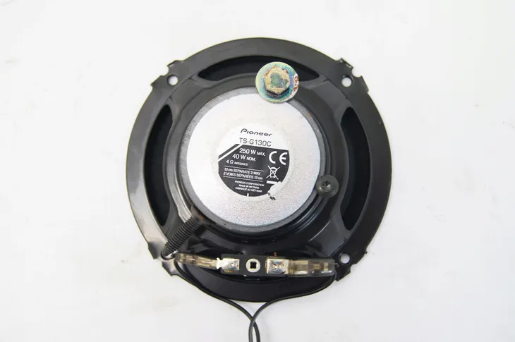 ts-g130c-glosnik-samochodowy-zawiera-baterie-nie-kod-producenta-ts-g130c