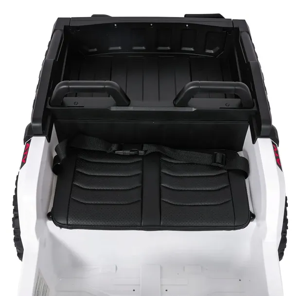 auto-sport-tx-atv-bialy-na-akumulator-dla-dzieci-gratisy-stan-nowy-marka-ramiz