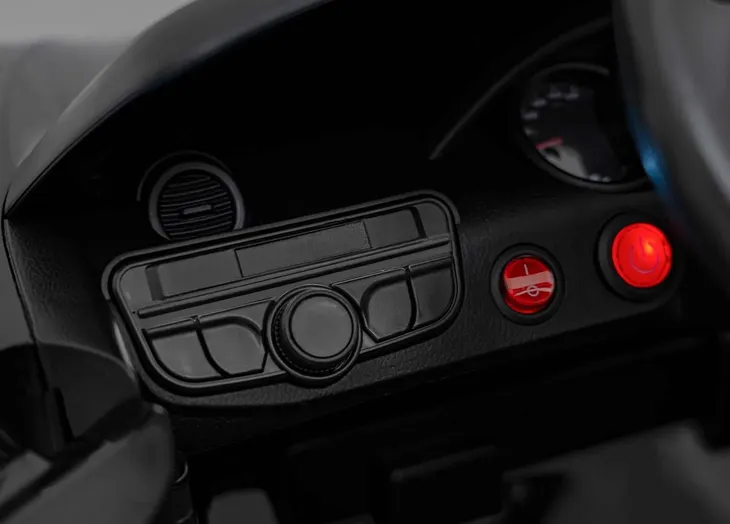 auto-porsche-spyder-rs-718-mp4-czarny-na-akumulator-dla-dzieci-gratisy-czas-ladowania-10-h