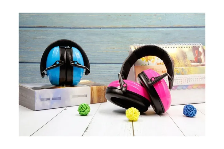 sluchawki-ochronne-mozos-2-lata-wiek-dziecka-2-lata-informacje-dodatkowe-regulowany-rozmiar