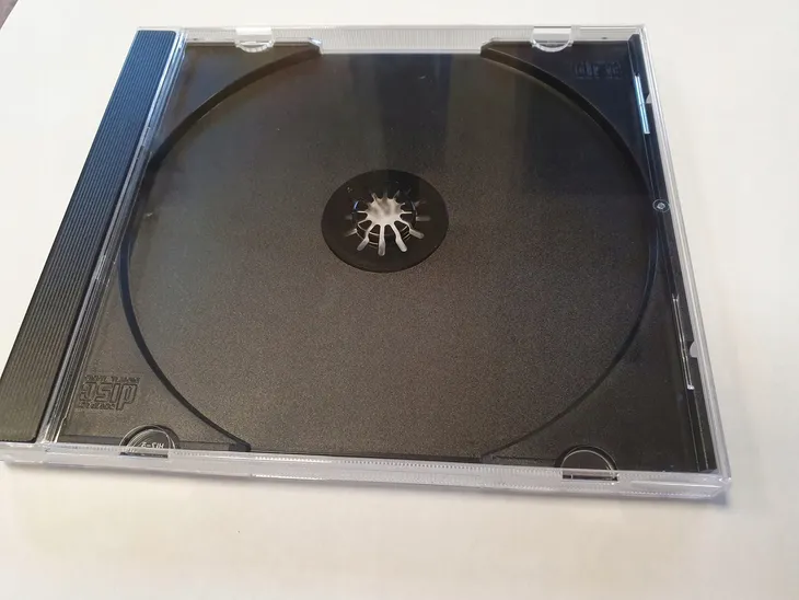 pudelko-do-plyt-1-rodzaj-jewel-case-liczba-pudelek-w-zestawie-1