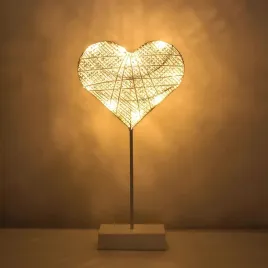 lampka-serce-bezprzewodowa-biala-nocna-stolowa-biurkowa-lampa
