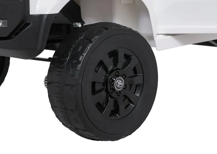 auto-toyota-land-cruiser-prado-bialy-na-akumulator-dla-dzieci-gratisy-stan-nowy-marka-toyota