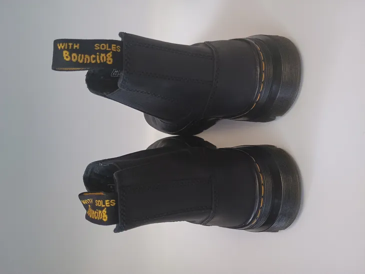 botki-dr-martens-czarne-marka-dr-martens