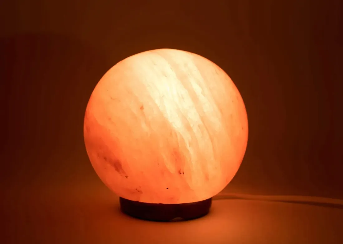 lampa-solna-sol-himalajska-4-6-kg-jonizator-kula