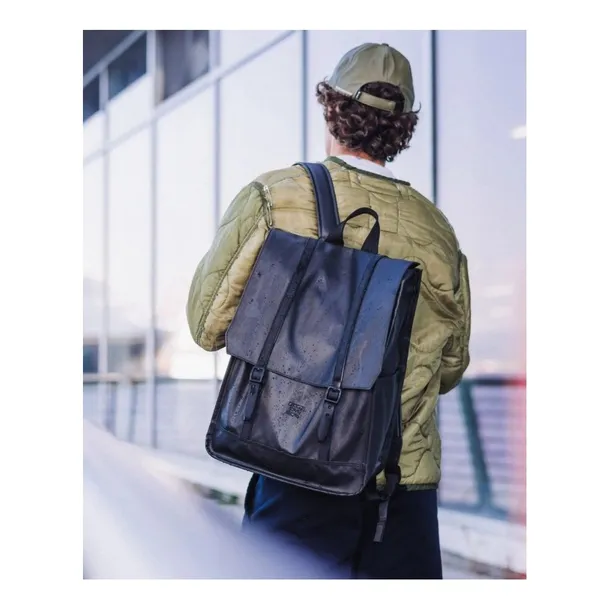 survey-kod-producenta-1164900001-marka-herschel
