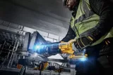 dewalt-pila-szablasta-18v-powerstack-dcs386h2t-uchwyt-uniwersalny-1-2