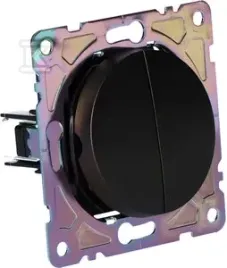 wlacznik-podwojny-czarny-beta-onnline