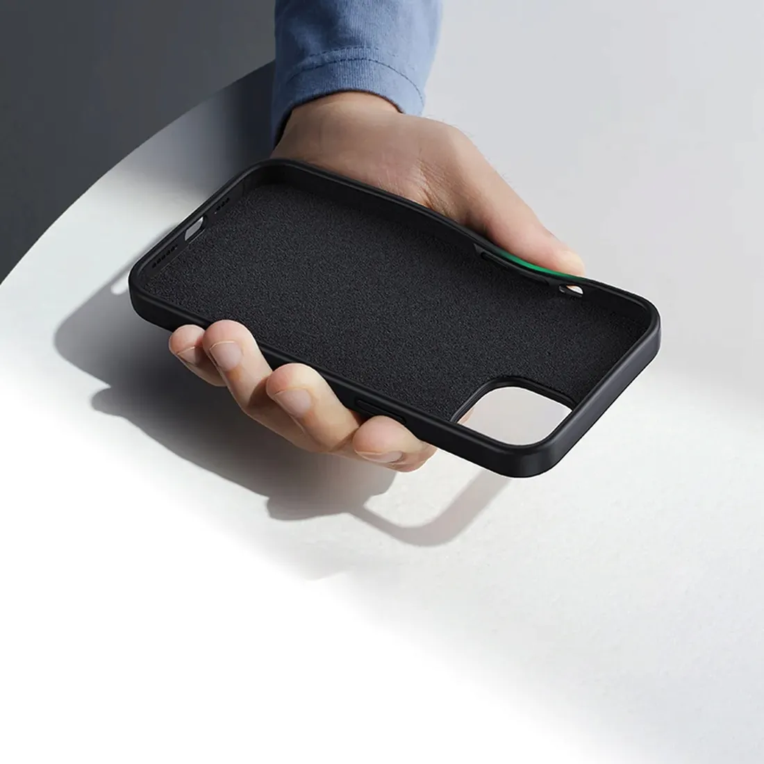 ugreen-case-etui-silikonowe-do-iphone-14-plus-stan-nowy