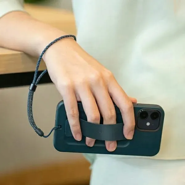 uniq-etui-heldro-iphone-12-pro-max-niebieski-kolor-wielokolorowy