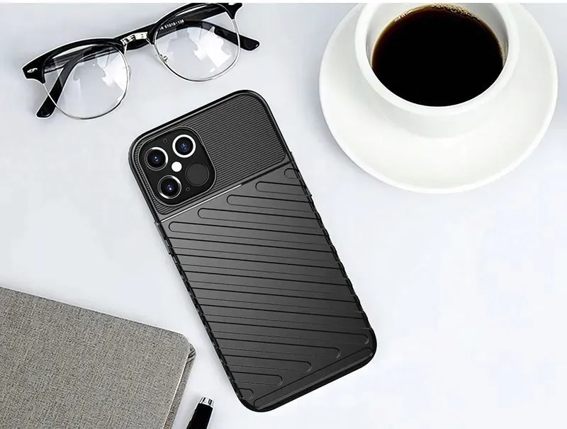 thunder-case-pancerne-etui-do-iphone-12-12-pro-stan-nowy